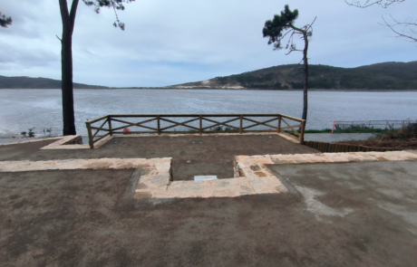 vista del lago desde el mirador